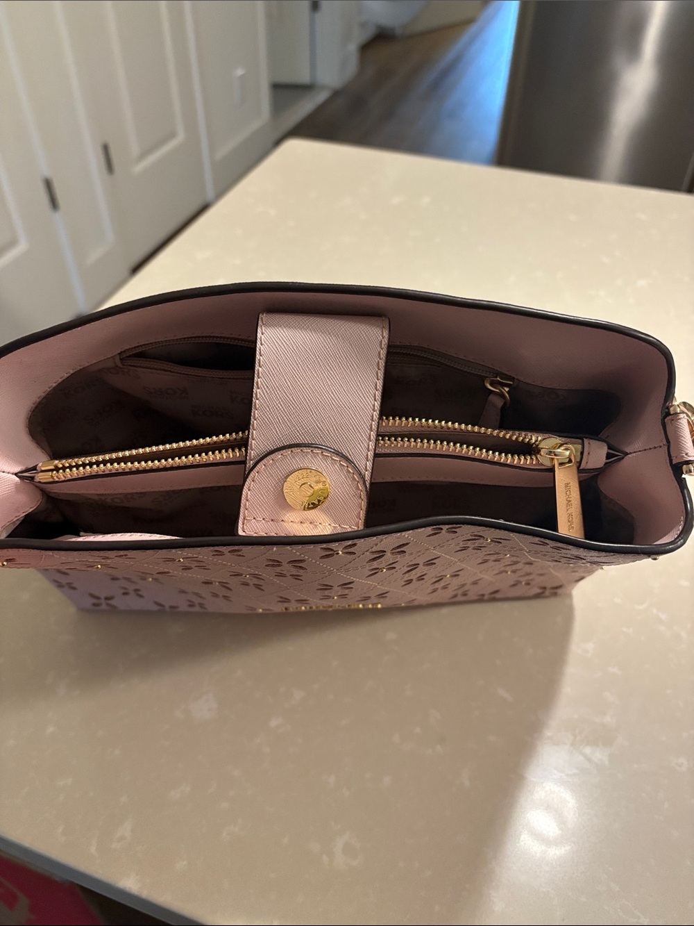 Michael Kors Blush Pink Laser-Cut Leather Shoulder Bag with Gold Accents - Picture 3 of 7